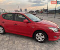 Красный Хендай i30, объемом двигателя 1.58 л и пробегом 178 тыс. км за 5650 $, фото 2 на Automoto.ua