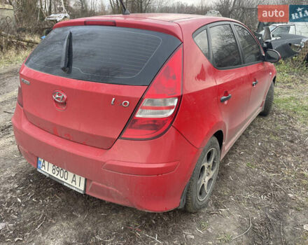 Червоний Хендай i30, об'ємом двигуна 1.59 л та пробігом 265 тис. км за 6250 $, фото 3 на Automoto.ua