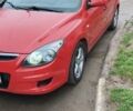 Красный Хендай i30, объемом двигателя 1.4 л и пробегом 235 тыс. км за 5099 $, фото 4 на Automoto.ua