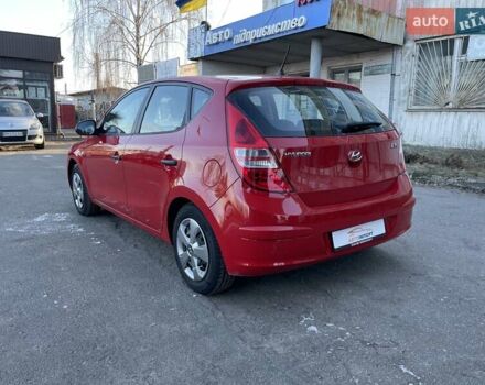 Червоний Хендай i30, об'ємом двигуна 1.4 л та пробігом 223 тис. км за 6300 $, фото 4 на Automoto.ua