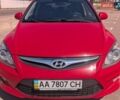Красный Хендай i30, объемом двигателя 1.6 л и пробегом 319 тыс. км за 5700 $, фото 1 на Automoto.ua