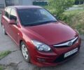 Красный Хендай i30, объемом двигателя 0 л и пробегом 200 тыс. км за 5500 $, фото 2 на Automoto.ua