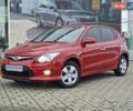 Червоний Хендай i30, об'ємом двигуна 1.58 л та пробігом 75 тис. км за 8799 $, фото 1 на Automoto.ua