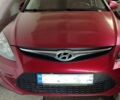 Красный Хендай i30, объемом двигателя 1.6 л и пробегом 200 тыс. км за 6000 $, фото 1 на Automoto.ua