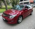 Красный Хендай i30, объемом двигателя 1.6 л и пробегом 143 тыс. км за 7700 $, фото 1 на Automoto.ua