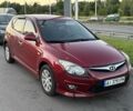 Червоний Хендай i30, об'ємом двигуна 1.4 л та пробігом 261 тис. км за 4450 $, фото 1 на Automoto.ua