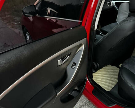 Красный Хендай i30, объемом двигателя 1.59 л и пробегом 182 тыс. км за 9200 $, фото 34 на Automoto.ua