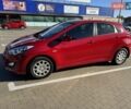 Красный Хендай i30, объемом двигателя 1.59 л и пробегом 131 тыс. км за 9000 $, фото 1 на Automoto.ua