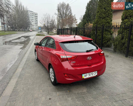 Червоний Хендай i30, об'ємом двигуна 1.4 л та пробігом 72 тис. км за 7800 $, фото 10 на Automoto.ua