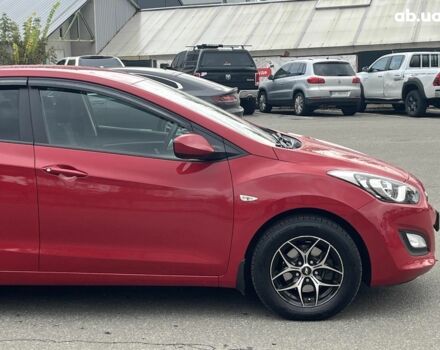 Хендай i30 2013 в Киеве на Automoto.ua Красный Хендай i30, объемом двигателя 1.4 л и пробегом 122 тыс. км за 9790 $, фото 3 на Automoto.ua