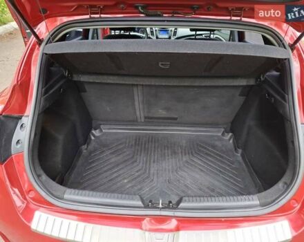 Красный Хендай i30, объемом двигателя 1.58 л и пробегом 208 тыс. км за 7700 $, фото 11 на Automoto.ua