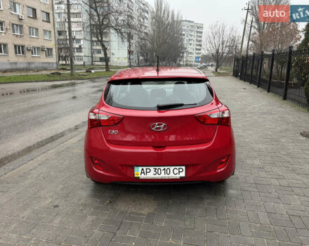 Червоний Хендай i30, об'ємом двигуна 1.4 л та пробігом 72 тис. км за 7800 $, фото 9 на Automoto.ua