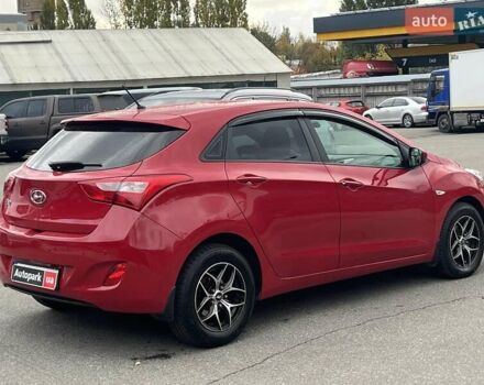 Хендай i30 2013 в Киеве на Automoto.ua Красный Хендай i30, объемом двигателя 1.4 л и пробегом 122 тыс. км за 9790 $, фото 5 на Automoto.ua