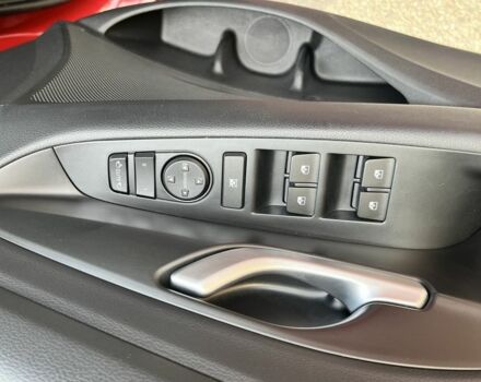 Хендай i30 2017 в Броварах на Automoto.ua Красный Хендай i30, объемом двигателя 1.6 л и пробегом 112 тыс. км за 13999 $, фото 9 на Automoto.ua