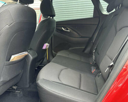 Червоний Хендай i30, об'ємом двигуна 1.59 л та пробігом 183 тис. км за 13500 $, фото 9 на Automoto.ua