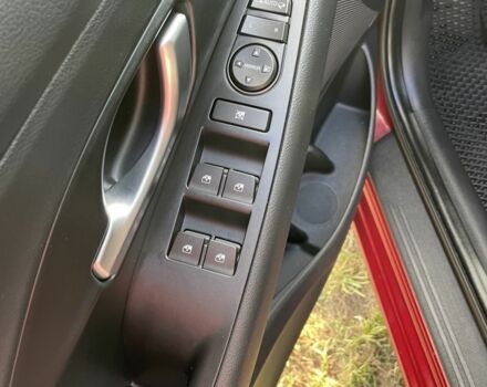Червоний Хендай i30, об'ємом двигуна 1.5 л та пробігом 70 тис. км за 18300 $, фото 8 на Automoto.ua