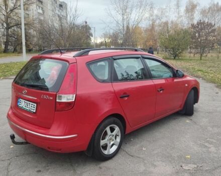 Красный Хендай i30, объемом двигателя 1.6 л и пробегом 160 тыс. км за 6200 $, фото 5 на Automoto.ua