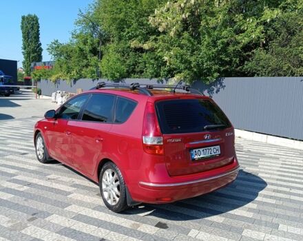 Червоний Хендай i30, об'ємом двигуна 0.16 л та пробігом 380 тис. км за 5650 $, фото 2 на Automoto.ua