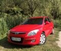 Красный Хендай i30, объемом двигателя 1.6 л и пробегом 168 тыс. км за 6500 $, фото 1 на Automoto.ua