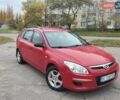 Красный Хендай i30, объемом двигателя 1.6 л и пробегом 160 тыс. км за 6200 $, фото 1 на Automoto.ua