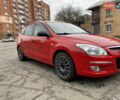 Красный Хендай i30, объемом двигателя 1.6 л и пробегом 186 тыс. км за 6100 $, фото 6 на Automoto.ua
