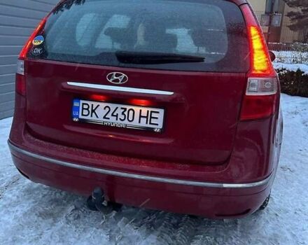 Червоний Хендай i30, об'ємом двигуна 1.6 л та пробігом 190 тис. км за 6500 $, фото 5 на Automoto.ua