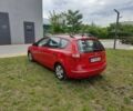 Красный Хендай i30, объемом двигателя 1.4 л и пробегом 254 тыс. км за 4900 $, фото 3 на Automoto.ua