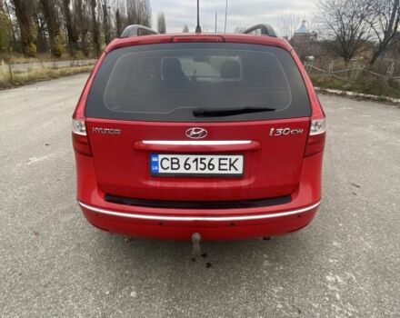 Красный Хендай i30, объемом двигателя 1.4 л и пробегом 245 тыс. км за 5700 $, фото 3 на Automoto.ua