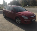 Червоний Хендай i30, об'ємом двигуна 1.4 л та пробігом 251 тис. км за 4700 $, фото 1 на Automoto.ua