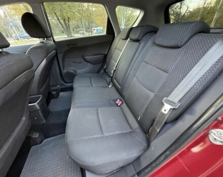 Красный Хендай i30, объемом двигателя 1.4 л и пробегом 234 тыс. км за 5850 $, фото 9 на Automoto.ua