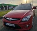 Червоний Хендай i30, об'ємом двигуна 1.58 л та пробігом 299 тис. км за 6200 $, фото 4 на Automoto.ua