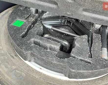 Красный Хендай i30, объемом двигателя 1.4 л и пробегом 230 тыс. км за 5999 $, фото 14 на Automoto.ua