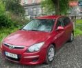 Красный Хендай i30, объемом двигателя 1.4 л и пробегом 183 тыс. км за 5800 $, фото 1 на Automoto.ua