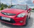 Красный Хендай i30, объемом двигателя 1.4 л и пробегом 230 тыс. км за 5999 $, фото 1 на Automoto.ua