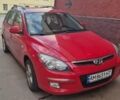 Красный Хендай i30, объемом двигателя 1.4 л и пробегом 189 тыс. км за 6500 $, фото 1 на Automoto.ua