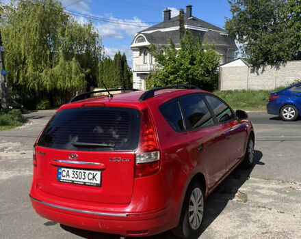 Червоний Хендай i30, об'ємом двигуна 1.4 л та пробігом 370 тис. км за 5000 $, фото 3 на Automoto.ua