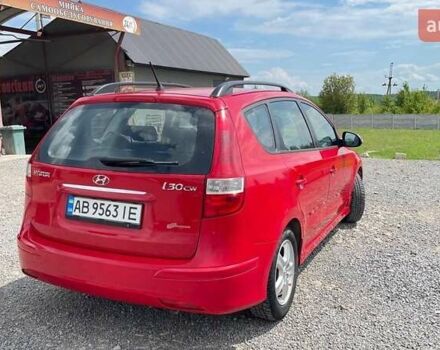 Красный Хендай i30, объемом двигателя 1.4 л и пробегом 230 тыс. км за 5999 $, фото 9 на Automoto.ua