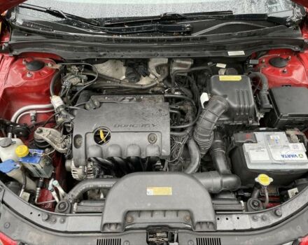 Красный Хендай i30, объемом двигателя 1.6 л и пробегом 237 тыс. км за 5799 $, фото 19 на Automoto.ua