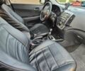Червоний Хендай i30, об'ємом двигуна 1.58 л та пробігом 299 тис. км за 6200 $, фото 7 на Automoto.ua