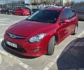 Красный Хендай i30, объемом двигателя 1.4 л и пробегом 243 тыс. км за 6099 $, фото 1 на Automoto.ua