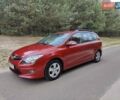 Хендай i30 2011 в Киеве на Automoto.ua Красный Хендай i30, объемом двигателя 1.4 л и пробегом 149 тыс. км за 6900 $, фото 6 на Automoto.ua