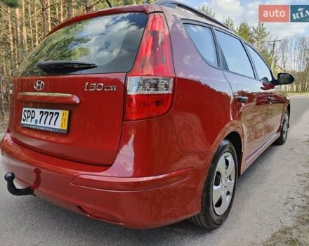 Хендай i30 2011 в Киеве на Automoto.ua Красный Хендай i30, объемом двигателя 1.4 л и пробегом 149 тыс. км за 6900 $, фото 25 на Automoto.ua