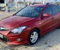 Красный Хендай i30, объемом двигателя 0.16 л и пробегом 245 тыс. км за 6400 $, фото 1 на Automoto.ua