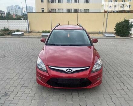 Червоний Хендай i30, об'ємом двигуна 1.59 л та пробігом 240 тис. км за 8300 $, фото 3 на Automoto.ua