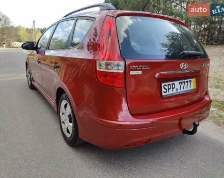 Хендай i30 2011 в Киеве на Automoto.ua Красный Хендай i30, объемом двигателя 1.4 л и пробегом 149 тыс. км за 6900 $, фото 1 на Automoto.ua