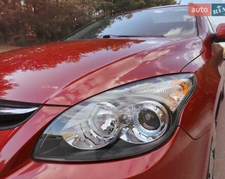 Хендай i30 2011 в Киеве на Automoto.ua Красный Хендай i30, объемом двигателя 1.4 л и пробегом 149 тыс. км за 6900 $, фото 24 на Automoto.ua