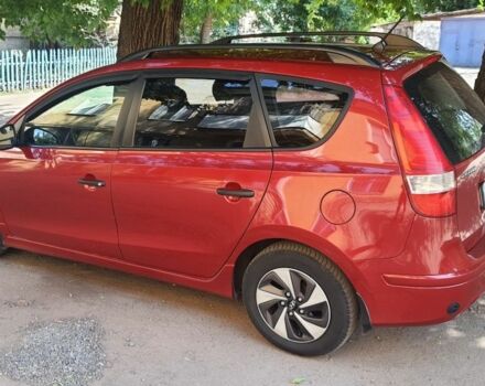 Червоний Хендай i30, об'ємом двигуна 1.6 л та пробігом 292 тис. км за 7999 $, фото 5 на Automoto.ua