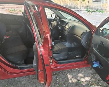 Хендай i30 2012 в Кривом Роге на Automoto.ua Красный Хендай i30, объемом двигателя 1.6 л и пробегом 292 тыс. км за 8500 $, фото 3 на Automoto.ua