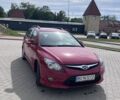 Красный Хендай i30, объемом двигателя 1.6 л и пробегом 207 тыс. км за 6696 $, фото 3 на Automoto.ua