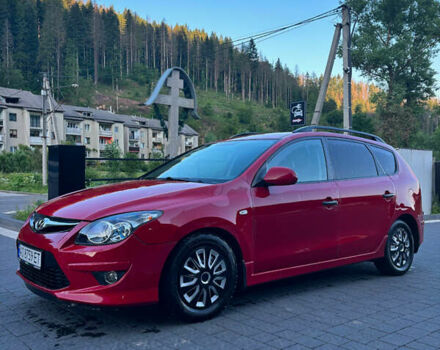 Червоний Хендай i30, об'ємом двигуна 1.4 л та пробігом 231 тис. км за 6300 $, фото 1 на Automoto.ua
